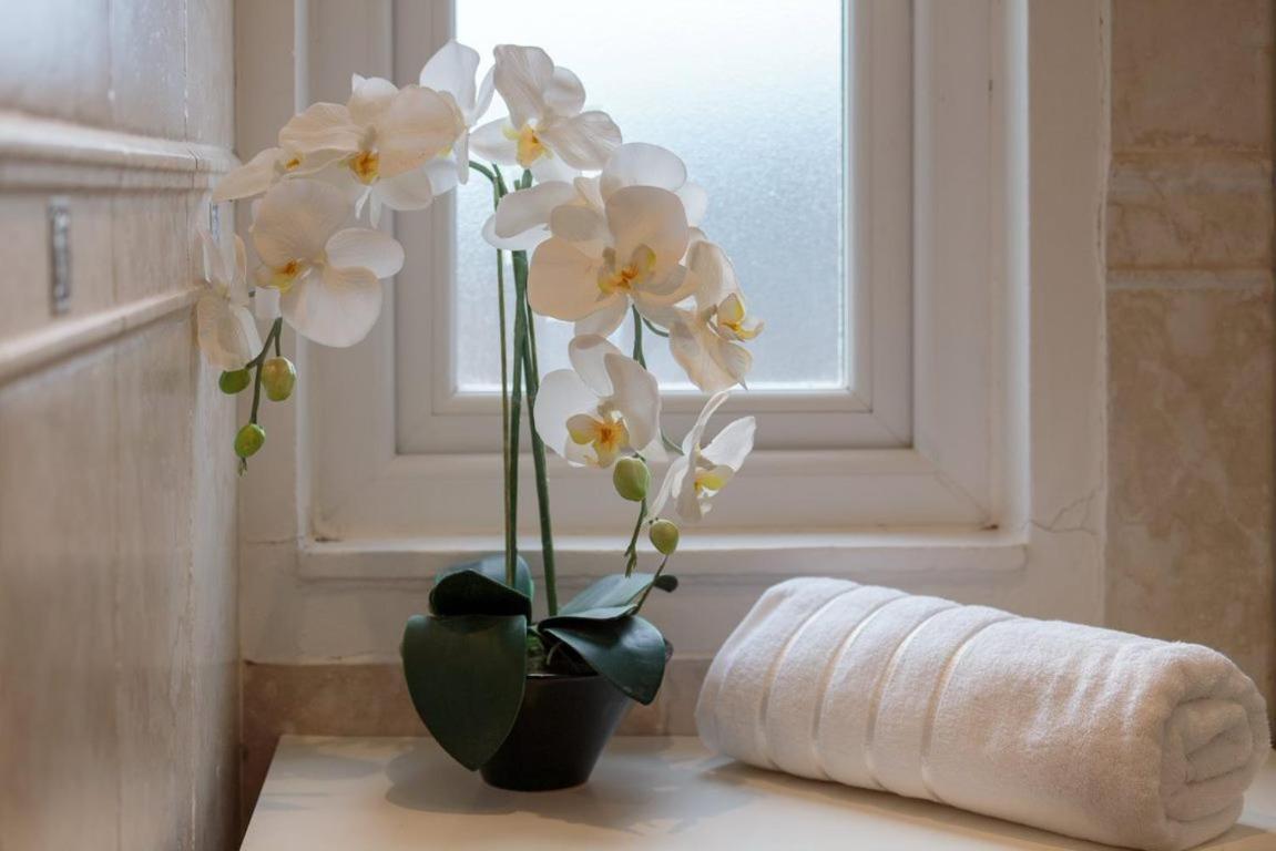 Gorgeous 3-Bed Flat, 15 Minutes To City Centre 에든버러 외부 사진